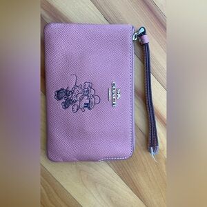 Coach x disney Minnie mouse leather wristlet wallet